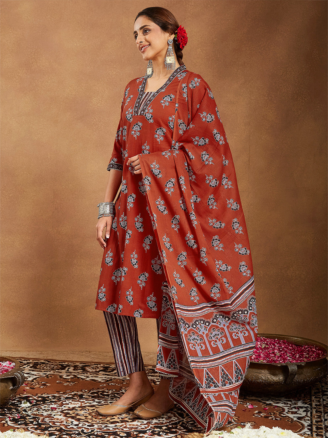 ResellerMart Women's Rust Pure Cotton Floral Printed Straight Kurta Set